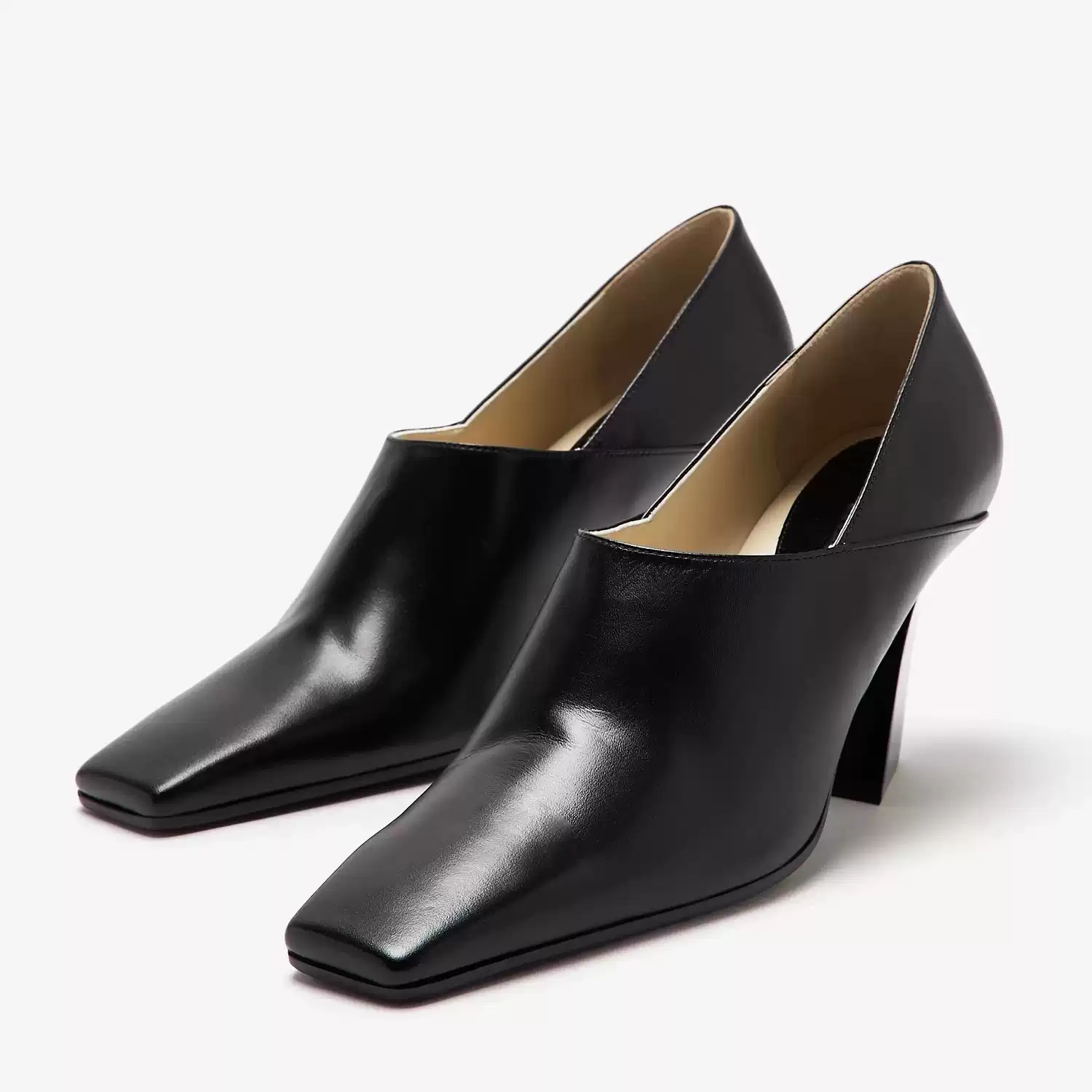 Women Formal Office Wear Shoes - Escarpins noirs en cuir à bout