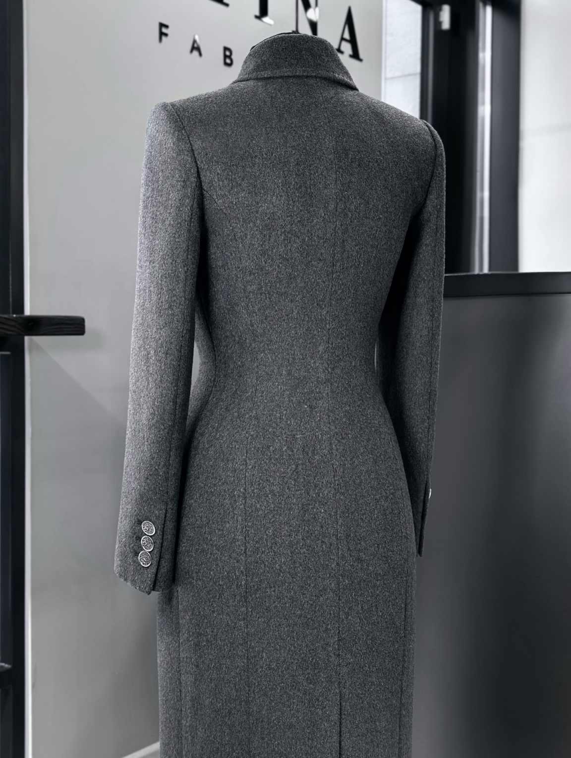 Manteau long élégant à revers  - Tailored Coat Wool avis et prix