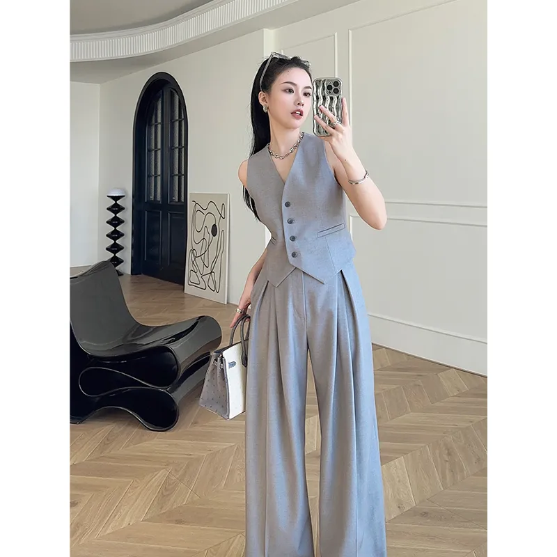 Ensemble veste sans manches et - Female Formal Wear avis et prix