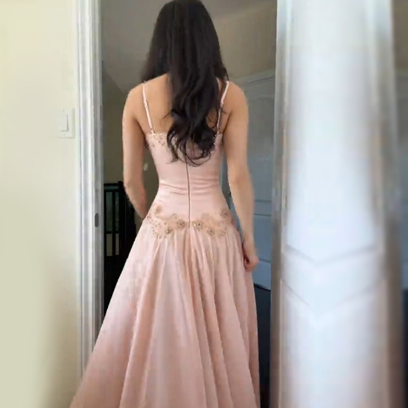 Robe longue élégante rose sans - Female Formal Wear avis et prix